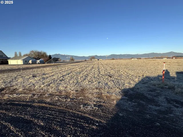 a view of ocean view with ocean view