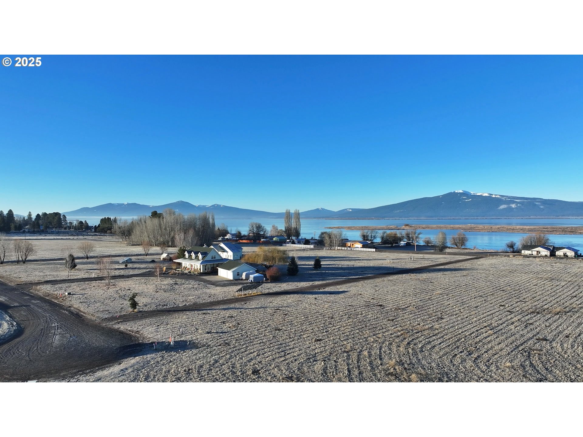 Skywalker Lane, Unit 2 Chiloquin, OR 97624 - Photo 36 of 42 a black and white photo of a road