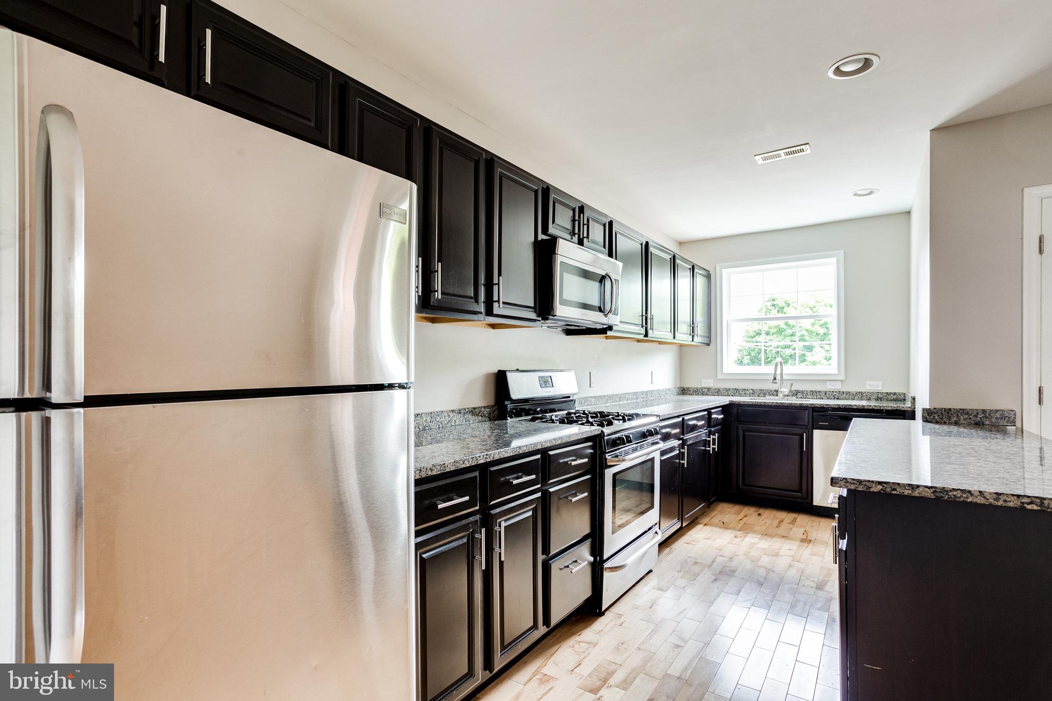 5215 Harford Road Baltimore, MD 21214 - Photo 1 of 36