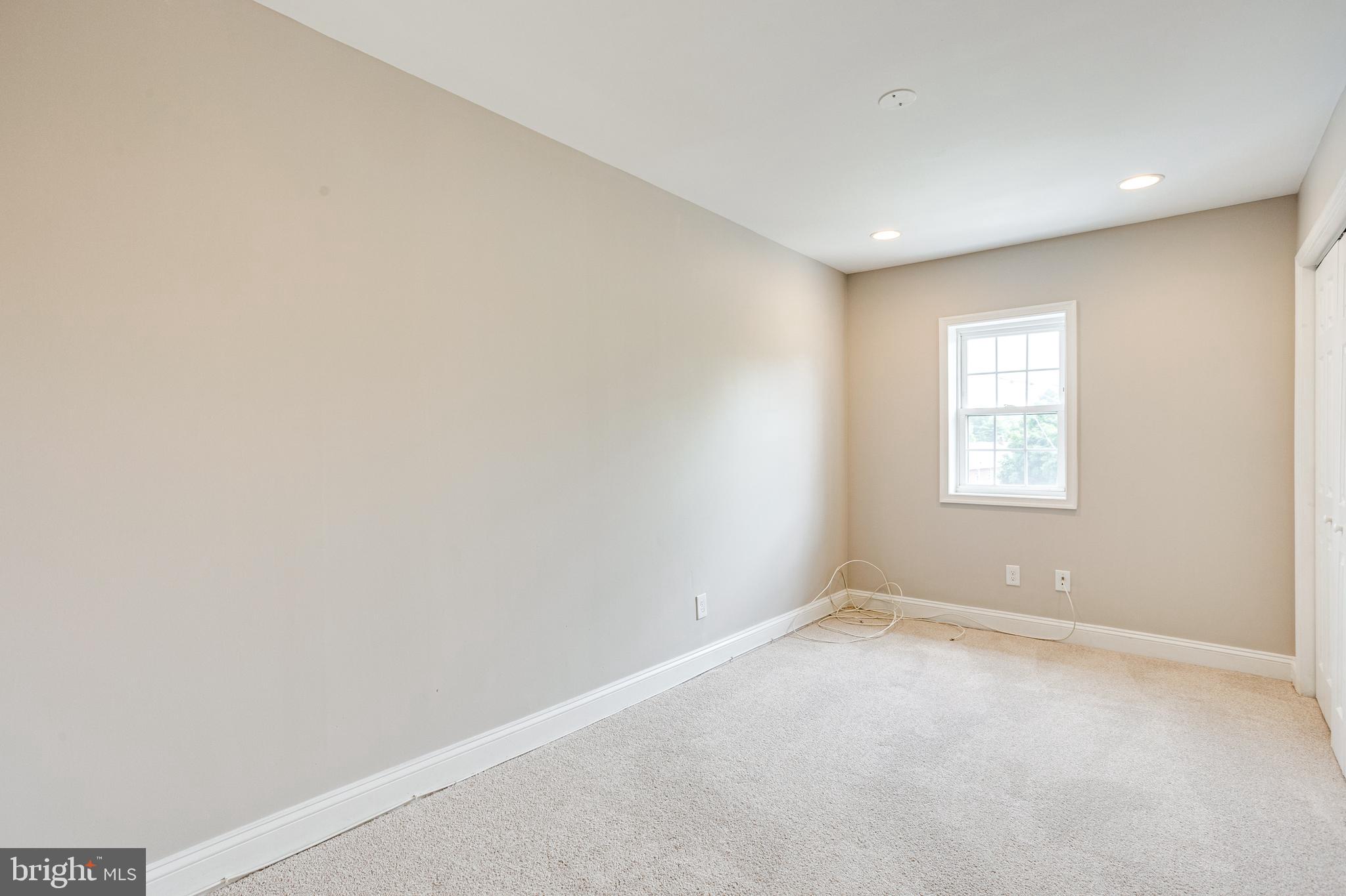 5215 Harford Road Baltimore, MD 21214 - Photo 19 of 36