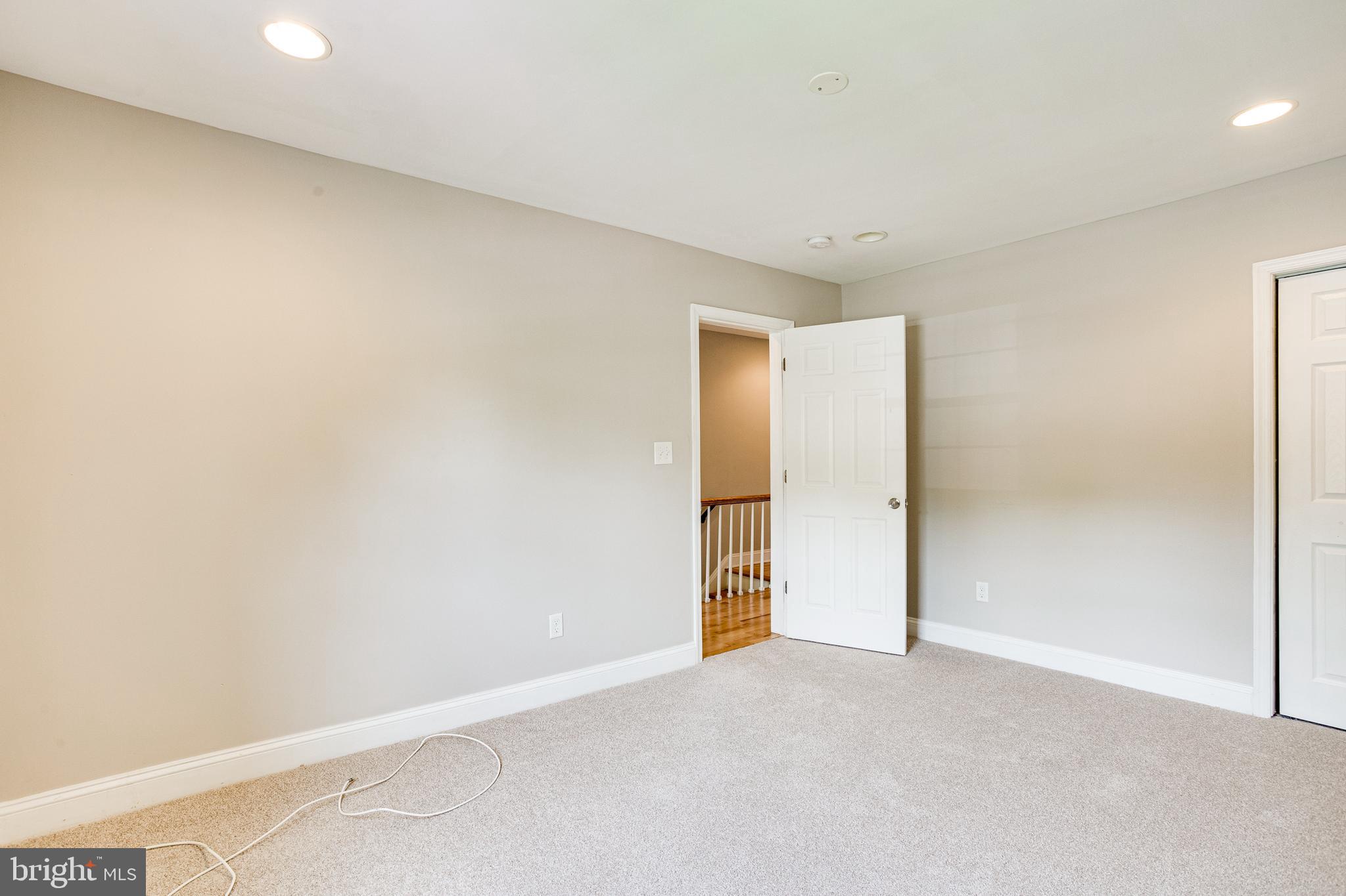 5215 Harford Road Baltimore, MD 21214 - Photo 25 of 36