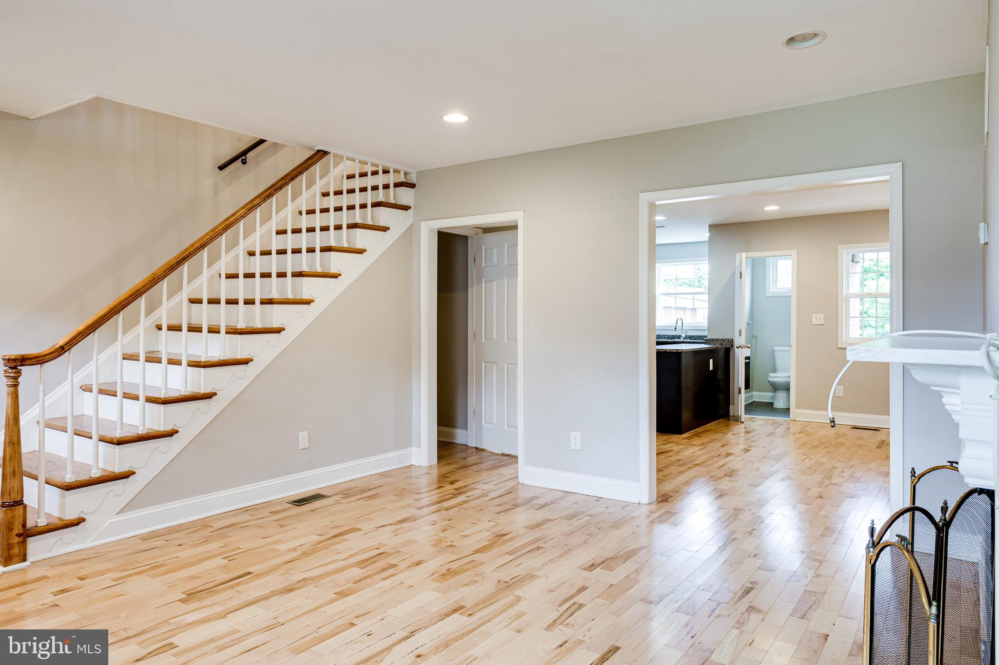 5215 Harford Road Baltimore, MD 21214 - Photo 3 of 36