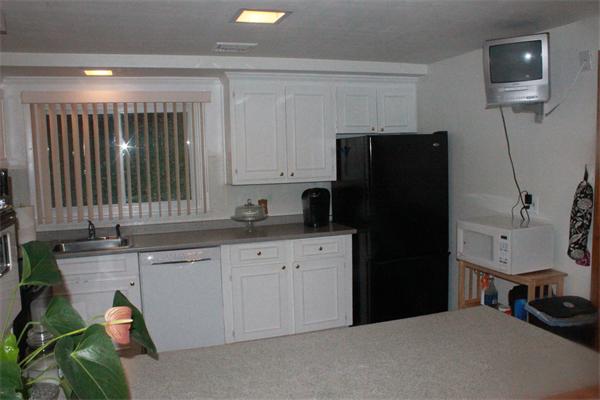 32 Trask Road Peabody, MA 01960 - Photo 7 of 23 Gallery Image 7