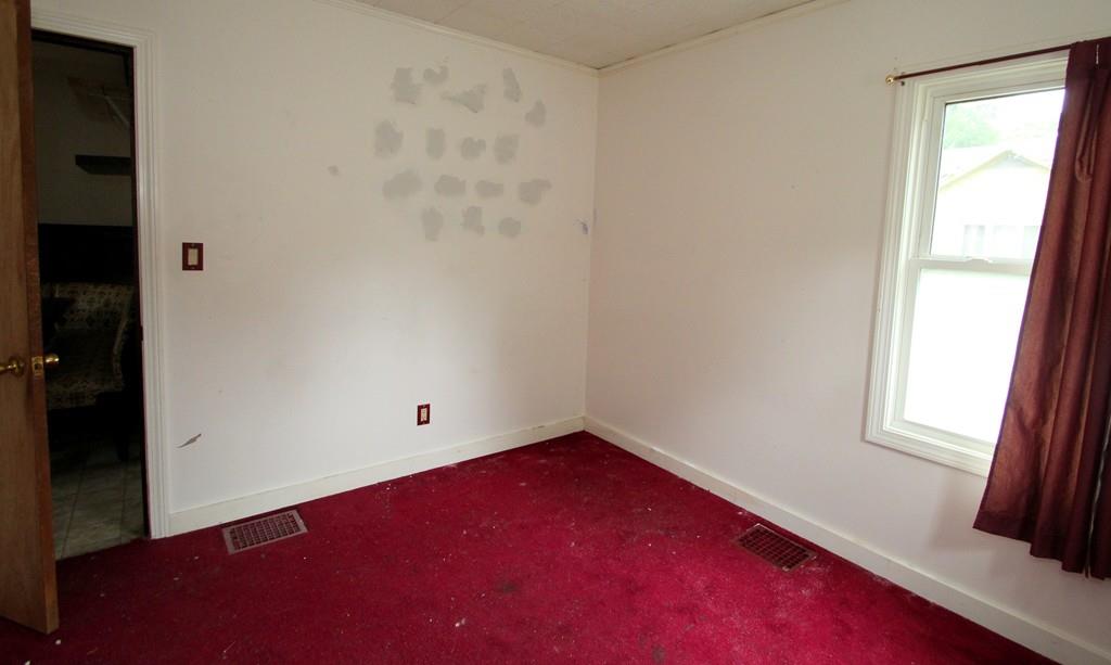 86 Newell Pond Road Greenfield, MA 01301 - Photo 21 of 42 Gallery Image 21
