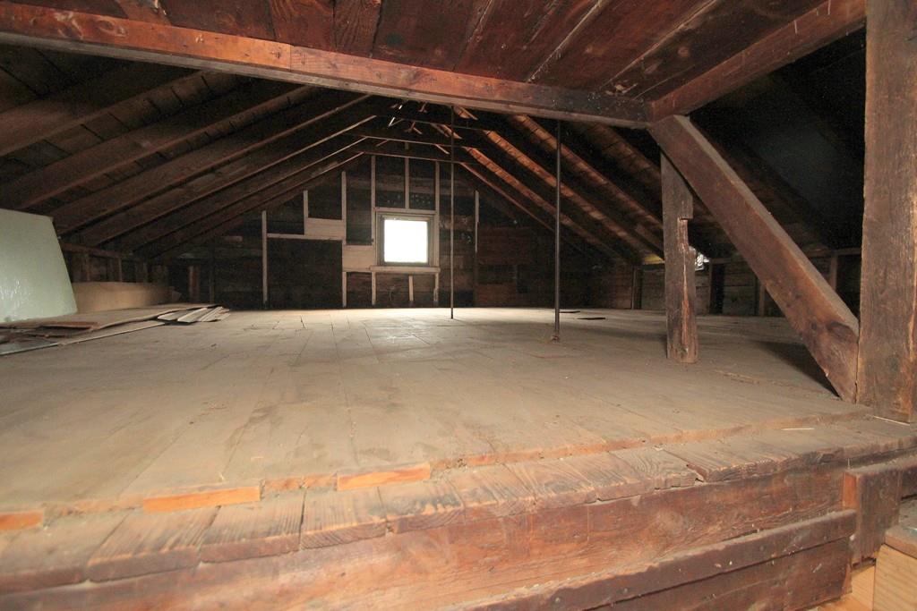 86 Newell Pond Road Greenfield, MA 01301 - Photo 38 of 42 Gallery Image 38
