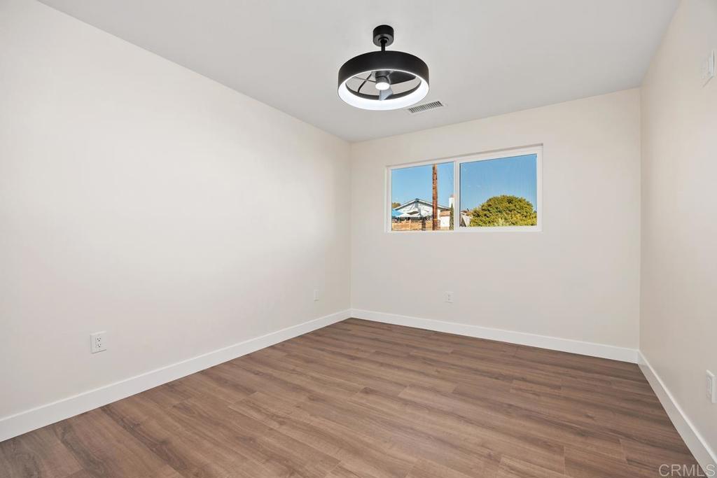 2839 Emerald Drive Oceanside, CA 92056 - Photo 17 of 29