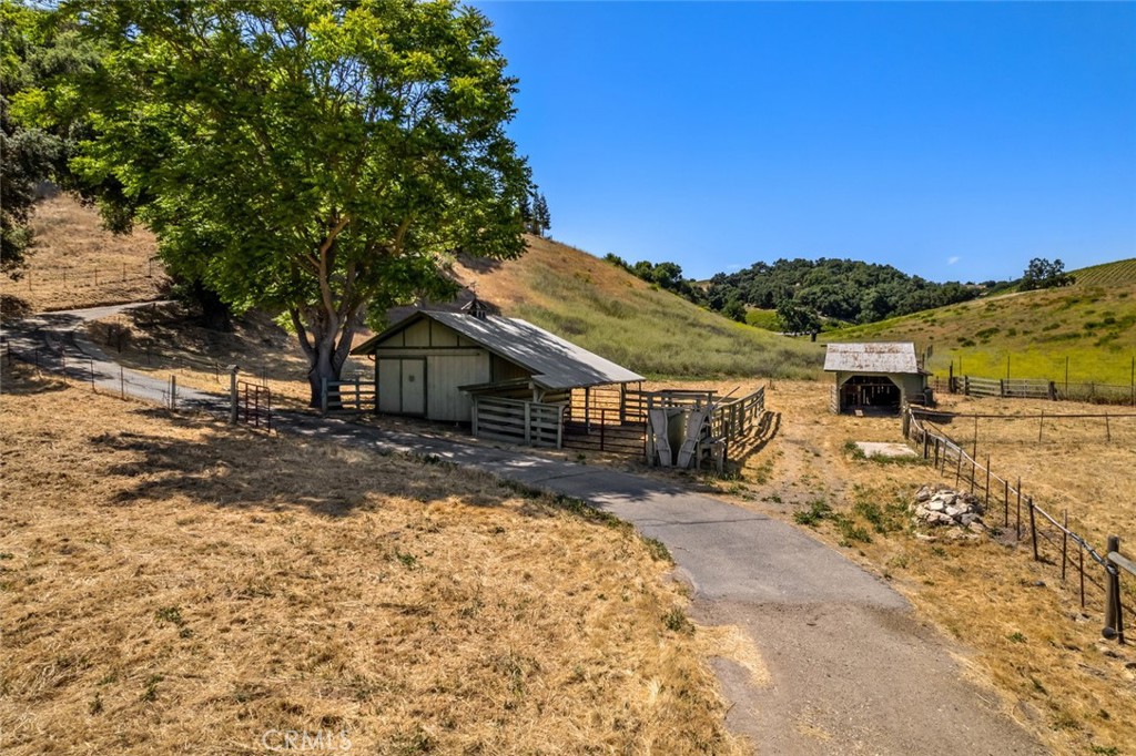3065 Township Road Paso Robles, CA 93446 - Photo 51 of 63 Gallery Image 51