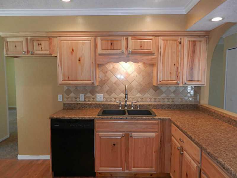 2702 Edna Lane Springfield, OH 45503 - Photo 7 of 19 Gallery Image 7