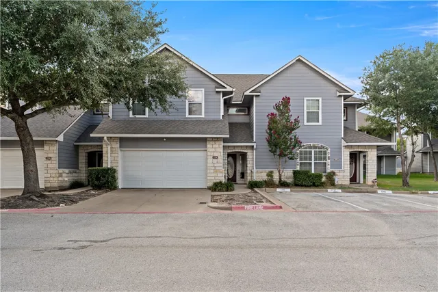 $250,000 | 1334 Canyon Creek Circle, College Station, TX 77840