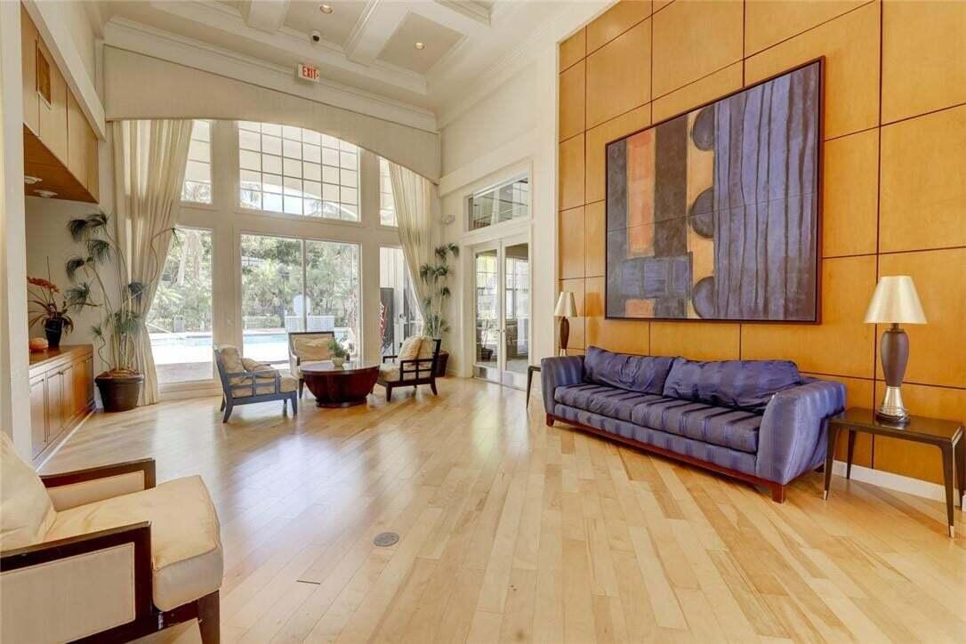 5820 West Sample Road, Unit 305 Coral Springs, FL 33067 - Photo 28 of 29 Lobby