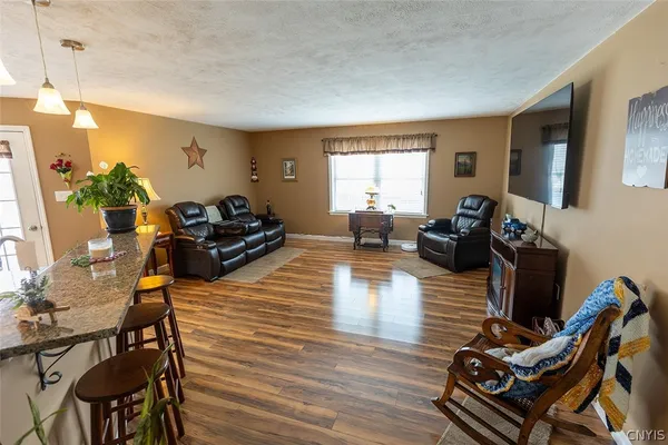 $260,000 | 202 Lenox Lane, Lenox, NY 13032