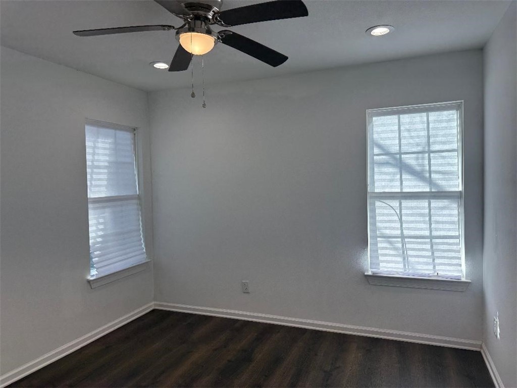 1101 2nd Street, Unit 4 Corpus Christi, TX 78404 - Photo 17 of 19