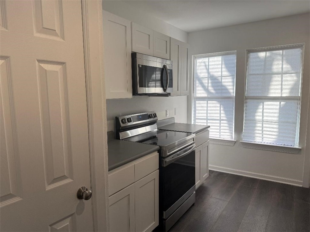 1101 2nd Street, Unit 4 Corpus Christi, TX 78404 - Photo 4 of 19