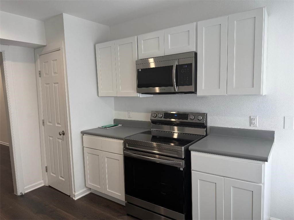 1101 2nd Street, Unit 4 Corpus Christi, TX 78404 - Photo 5 of 19