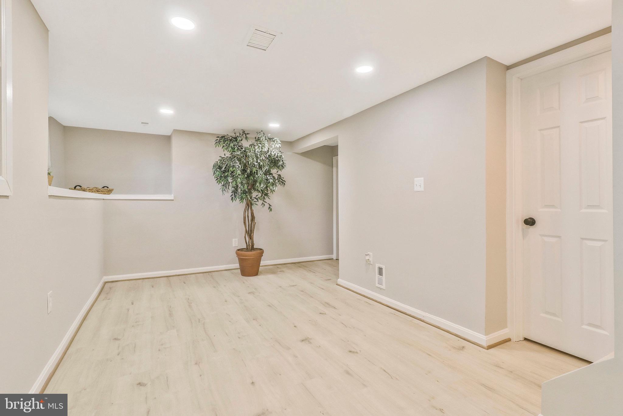 4414 Maple Road Morningside, MD 20746 - Photo 30 of 41