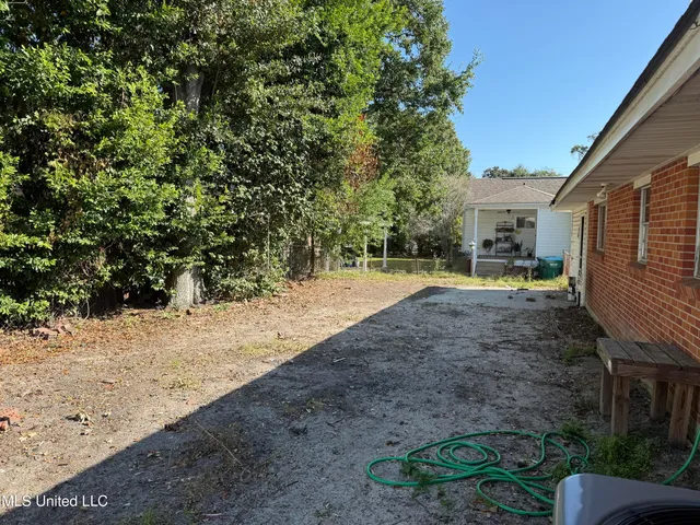 $1,375 | 2214 Pine Avenue, Gulfport, MS 39501