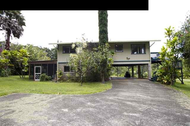40 Kapuai Road Haiku, HI 96708 - Photo 21 of 29 a front view of house with yard and green space