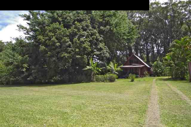 40 Kapuai Road Haiku, HI 96708 - Photo 24 of 29 a front view of a house with a yard
