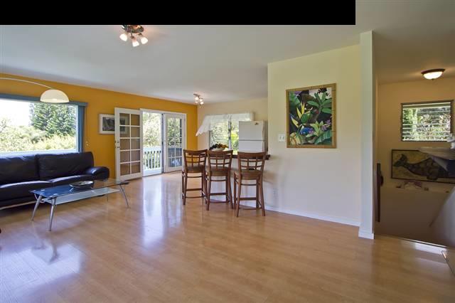 40 Kapuai Road Haiku, HI 96708 - Photo 6 of 29 a living room with furniture and a table