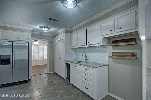 $283,000 | 219 Rollingwood Drive, Jackson, MS 39211