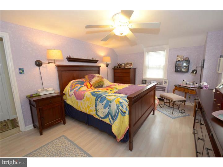 202 Canterbury Road Havertown, PA 19083 - Photo 13 of 18