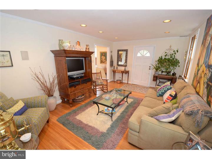 202 Canterbury Road Havertown, PA 19083 - Photo 4 of 18