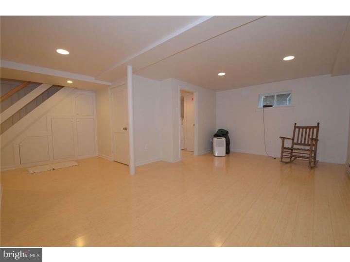 202 Canterbury Road Havertown, PA 19083 - Photo 9 of 18