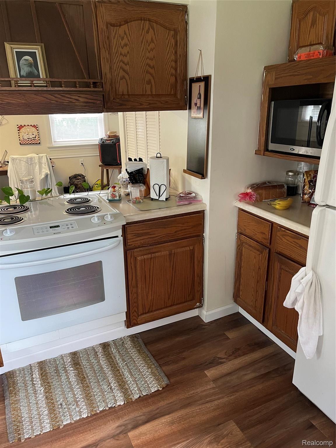 3887 West Dunbar Road Monroe, MI 48161 - Photo 8 of 28 79153D32-E7BE-4B9D-8456-2AE07395A048.jpeg