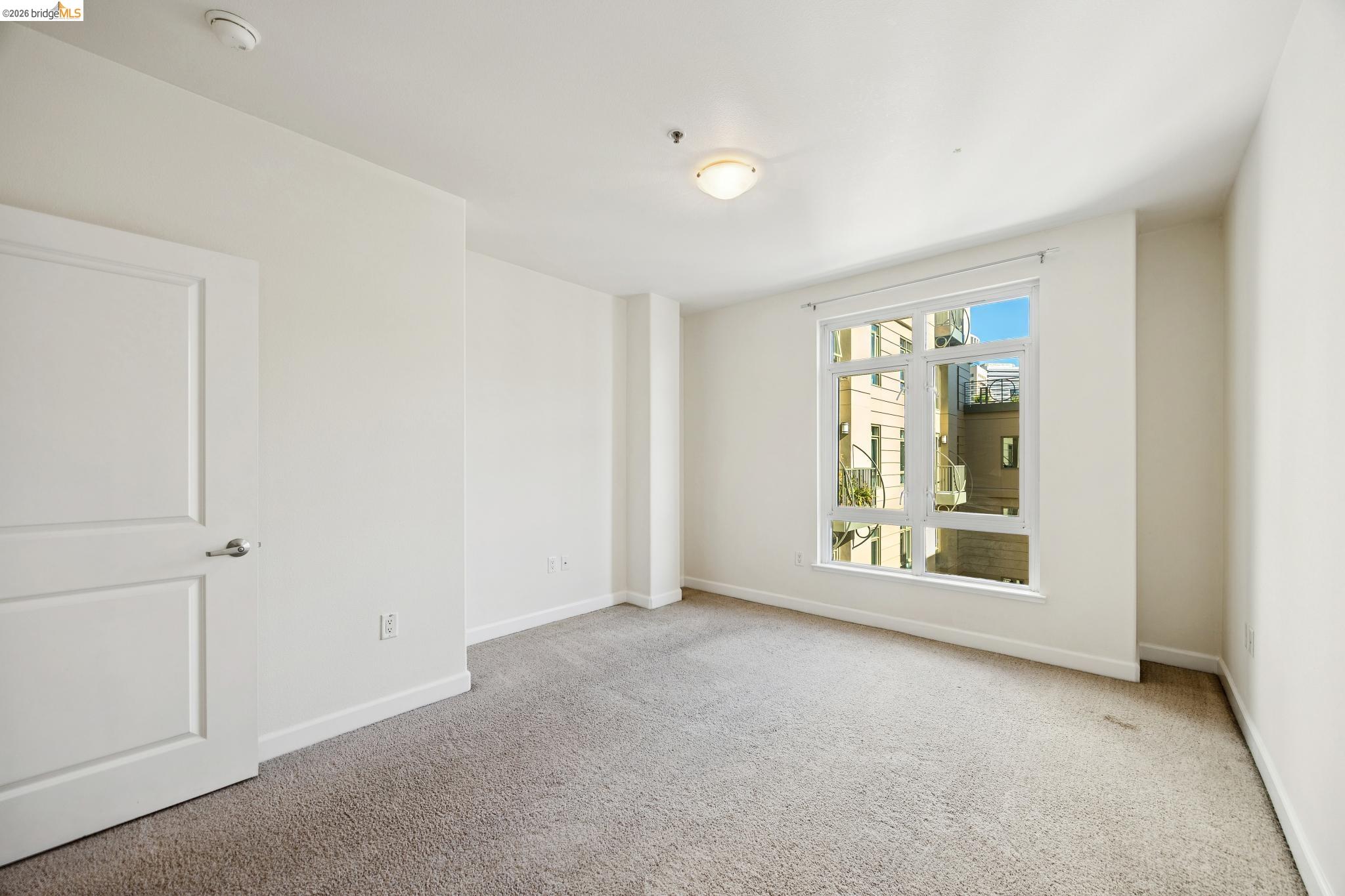 423 7th Street, Unit 506 Oakland, CA 94607 - Photo 13 of 30