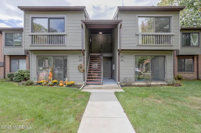 $2,900 | 45 Western Reach, Red Bank, NJ 07701