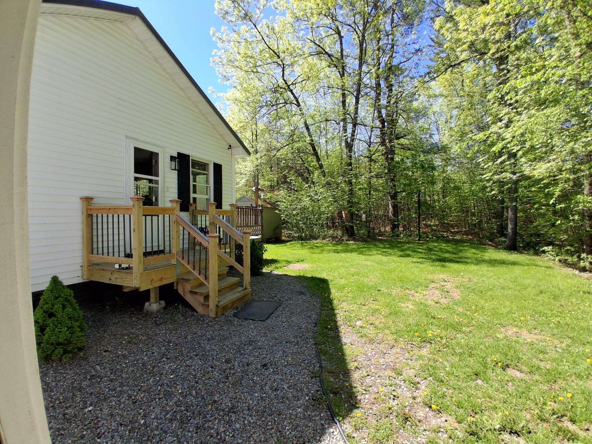 25 Brandy Lane Hudson, ME 04449 - Photo 16 of 40 SideR