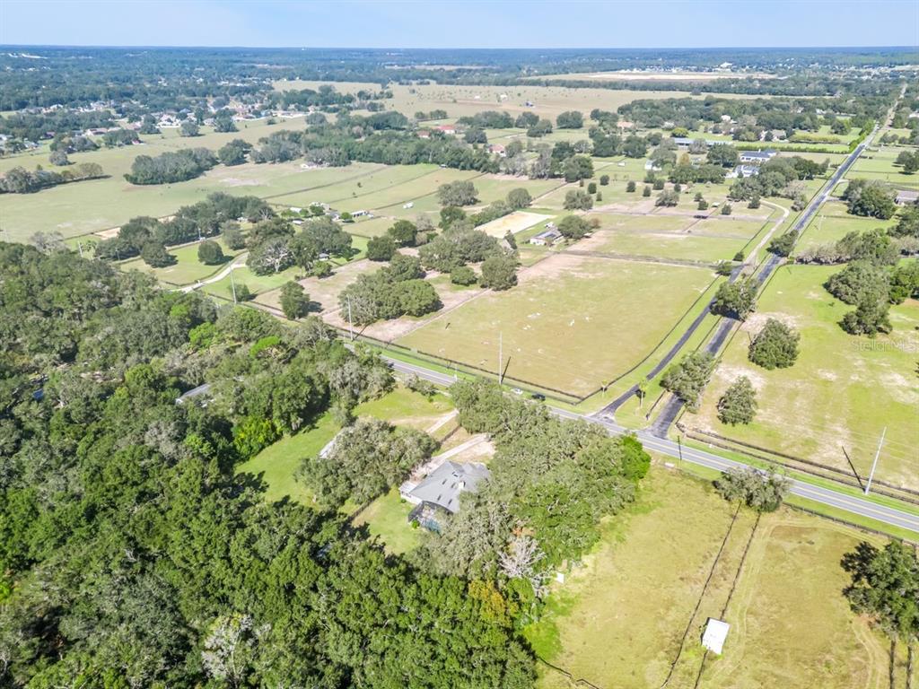 23934 Wolf Branch Road Sorrento, FL 32776 - Photo 40 of 47 Gallery Image 40