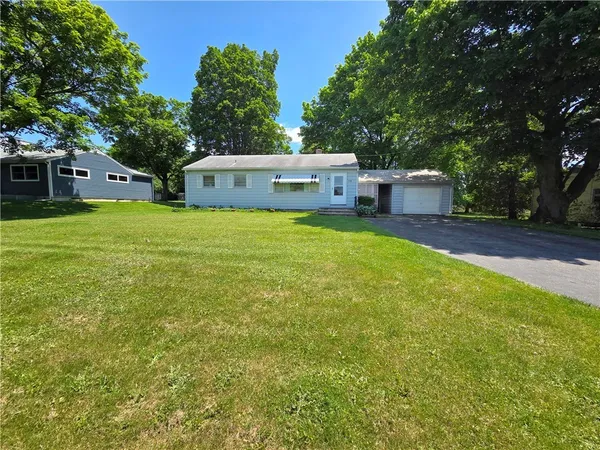 $159,900 | 216 Stuart Street, Horseheads, NY 14845