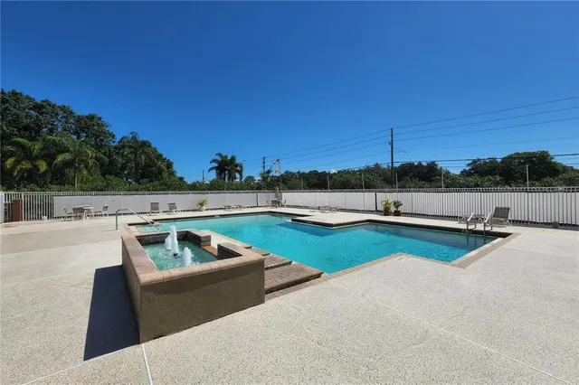$1,900 | 9100 Doctor Martin Luther King Junior Street North, Unit 905, St. Petersburg, FL 33702