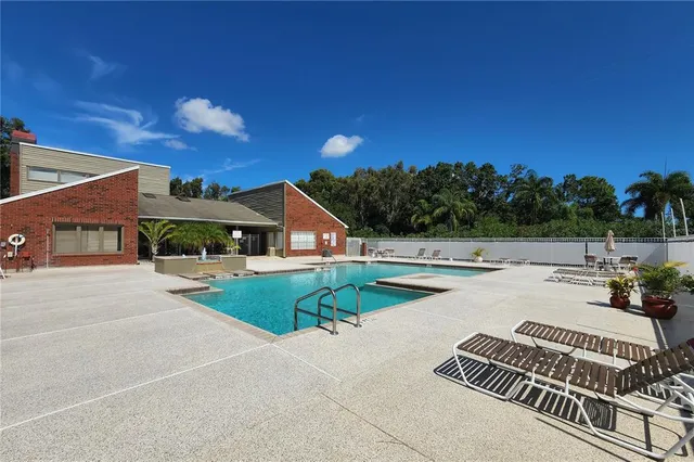 $1,900 | 9100 Doctor Martin Luther King Junior Street North, Unit 905, St. Petersburg, FL 33702