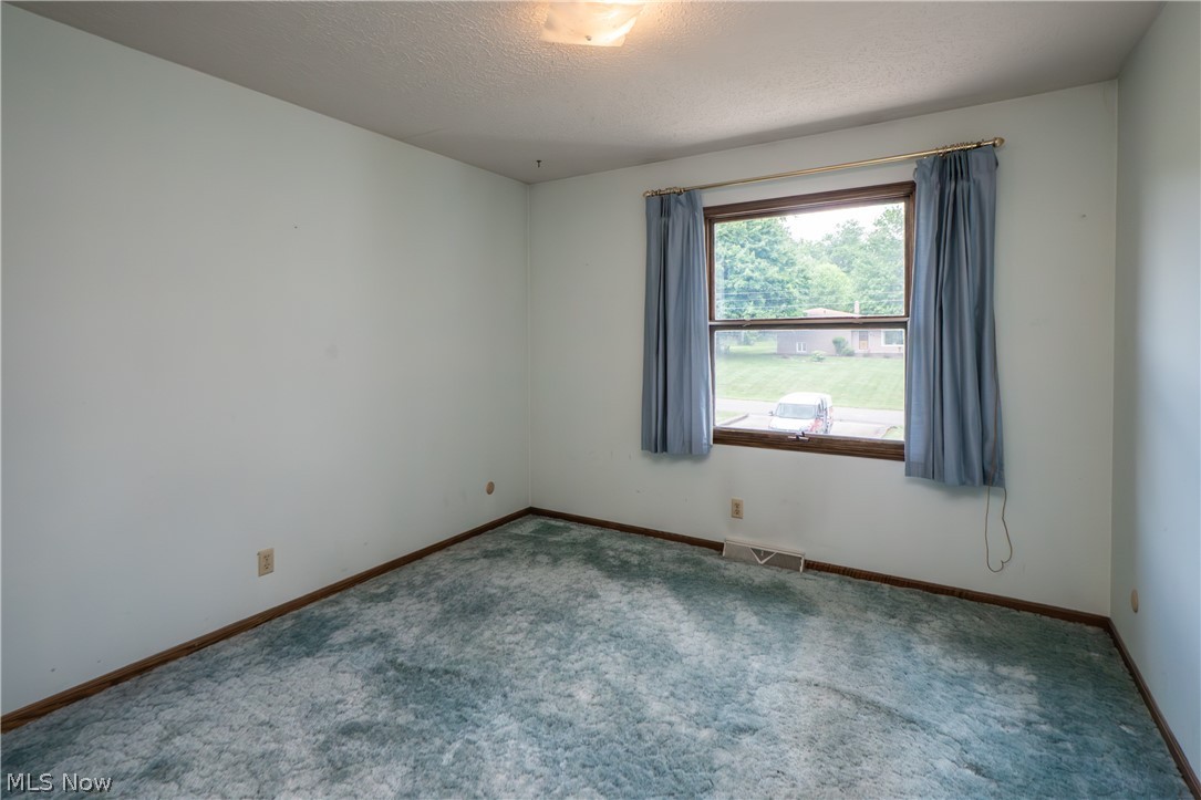 2421 Fairview Road Uniontown, OH 44685 - Photo 16 of 40 Bedroom 2