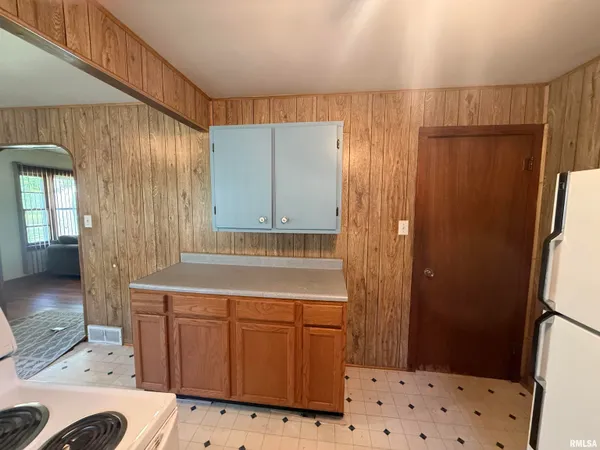 $75,000 | 1250 Fair City Road, Jonesboro, IL 62952