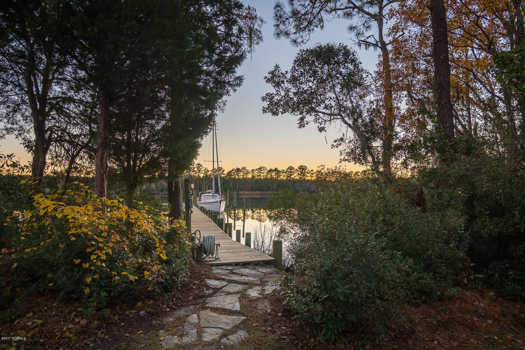 5414 Trade Winds Road New Bern, NC 28560 - Photo 51 of 60 Team_New_Bern-1826-HDR