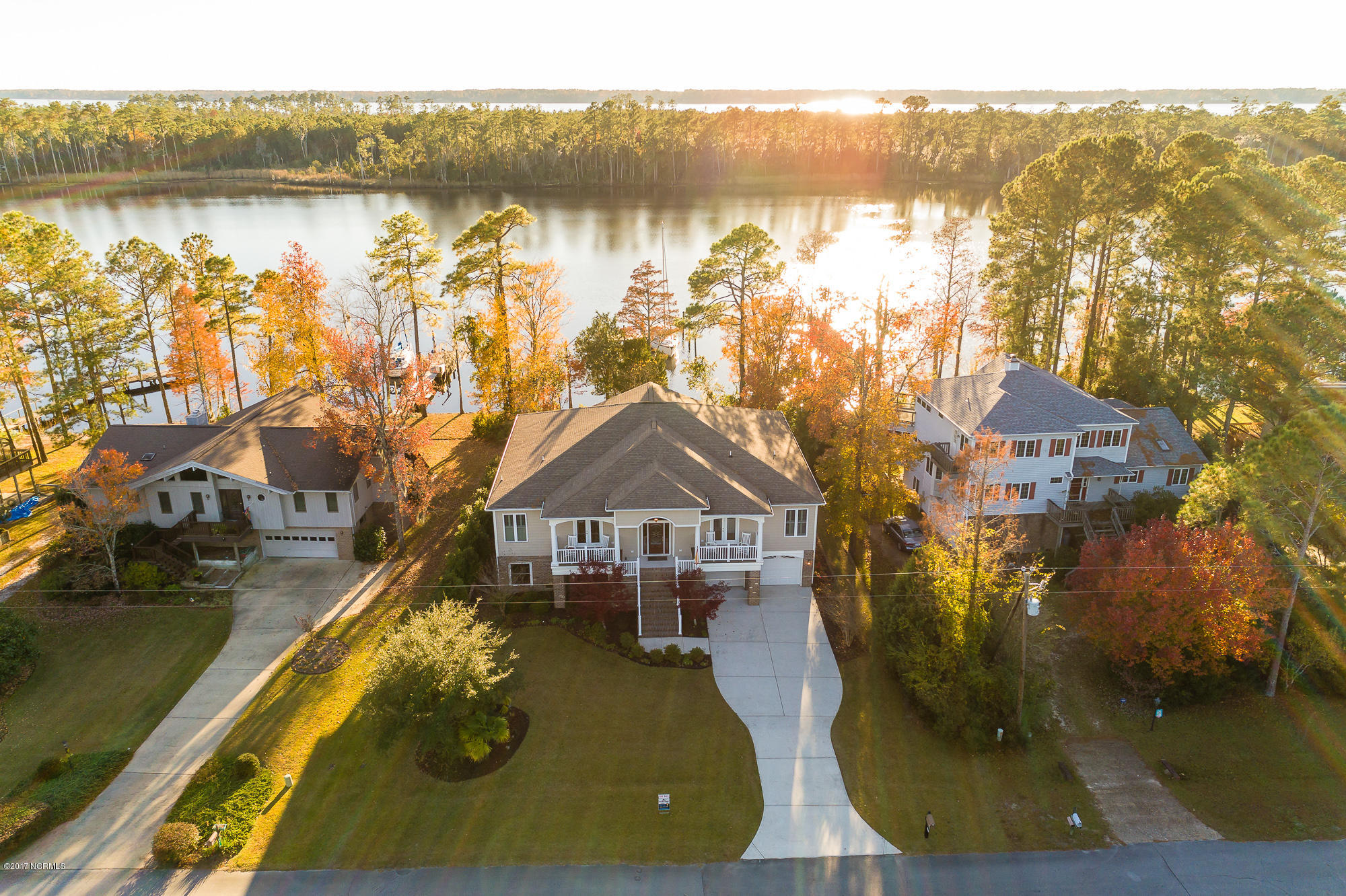 5414 Trade Winds Road New Bern, NC 28560 - Photo 6 of 60 Team_New_Bern-0009