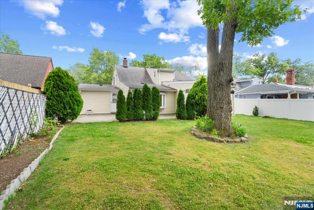 40 Hunterdon Road West Orange, NJ 07052 - Photo 27 of 29