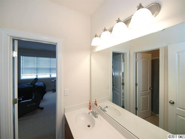 11625 Wheat Ridge Road Charlotte, NC 28277 - Photo 12 of 16 Gallery Image 12