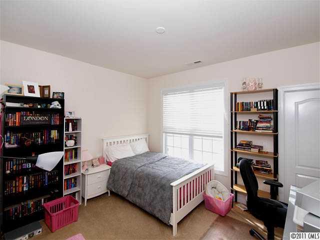 11625 Wheat Ridge Road Charlotte, NC 28277 - Photo 13 of 16 Gallery Image 13