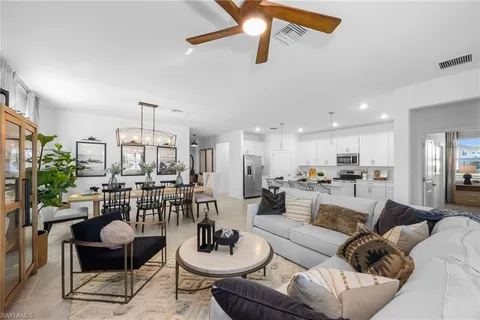 $494,950 | 17752 Saddleback Loop, North Fort Myers, FL 33917