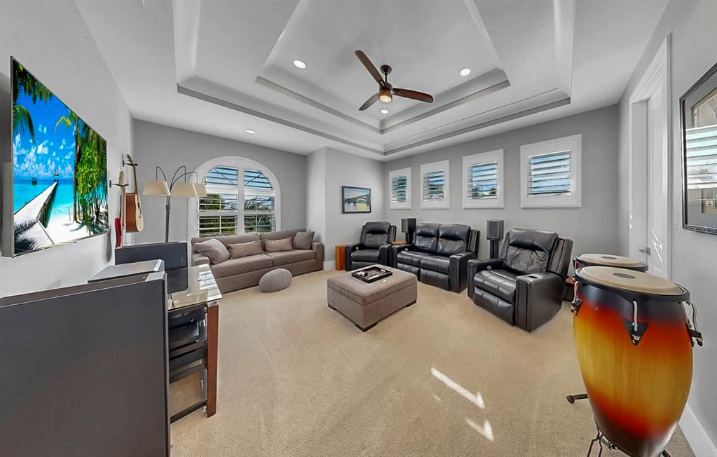701 Pinckney Drive Apollo Beach, FL 33572 - Photo 40 of 99