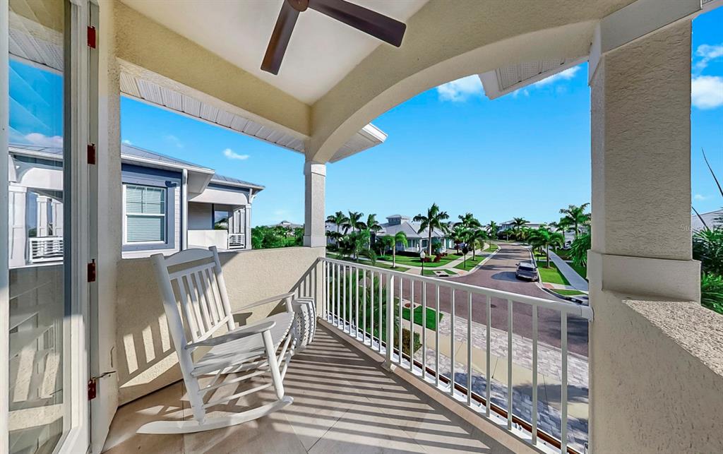 701 Pinckney Drive Apollo Beach, FL 33572 - Photo 46 of 99 a view of deck with furniture and garden