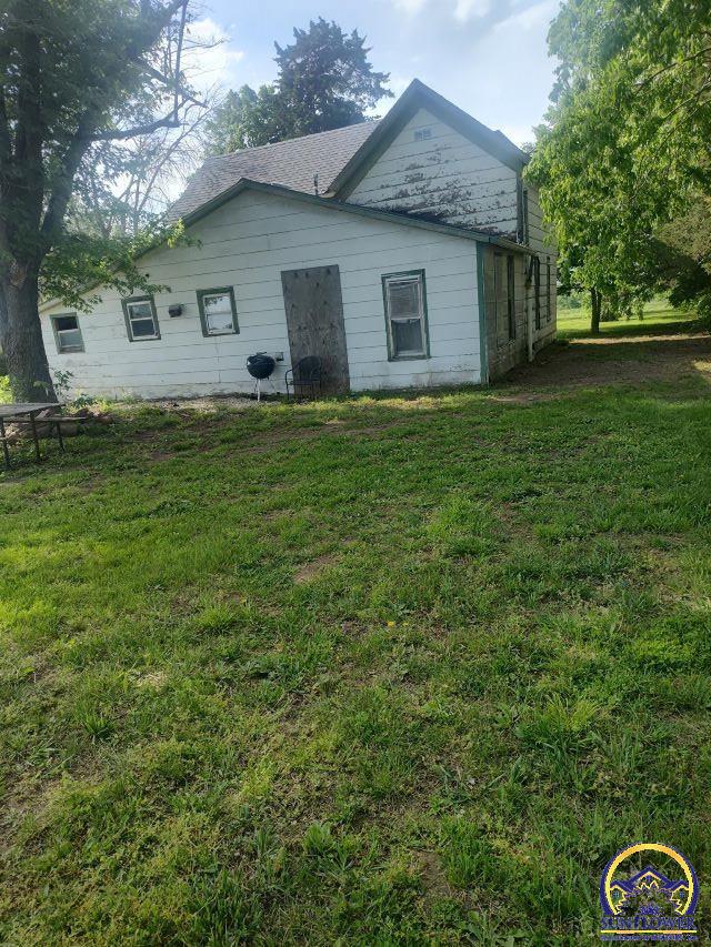11080 286th Road Holton, KS 66436 - Photo 4 of 29