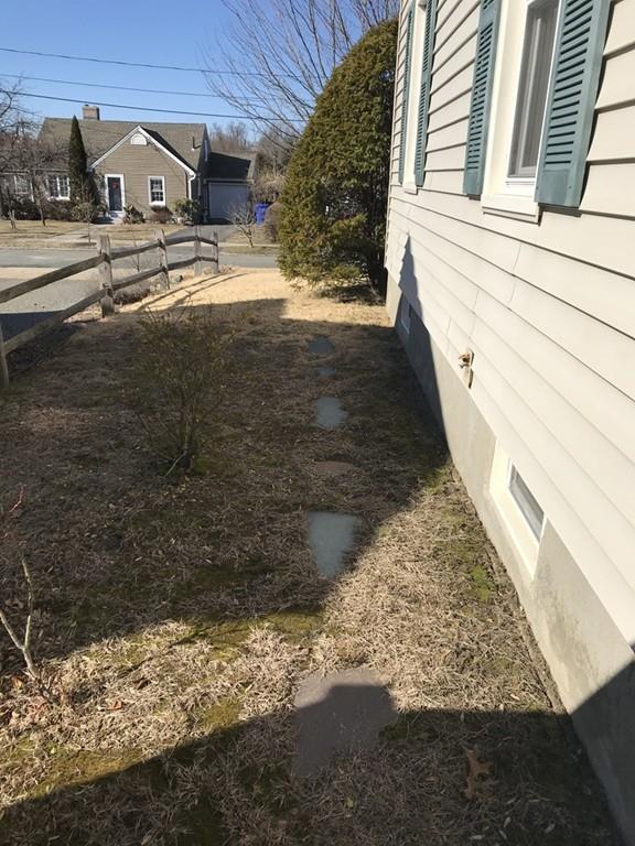 155 Ashbrook Street Springfield, MA 01118 - Photo 13 of 14