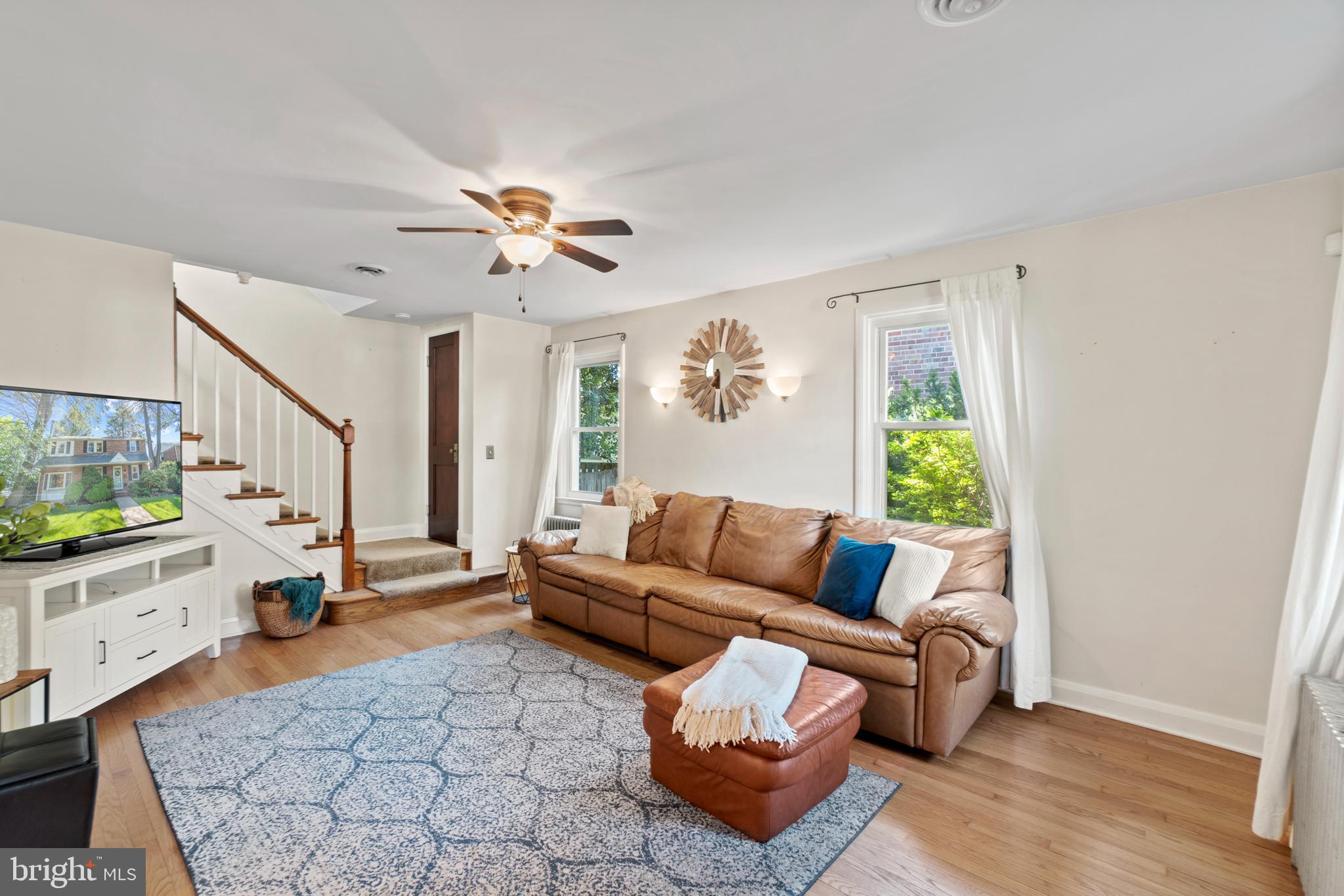 17 Dunmore Road Catonsville, MD 21228 - Photo 2 of 35 Gallery Image 2