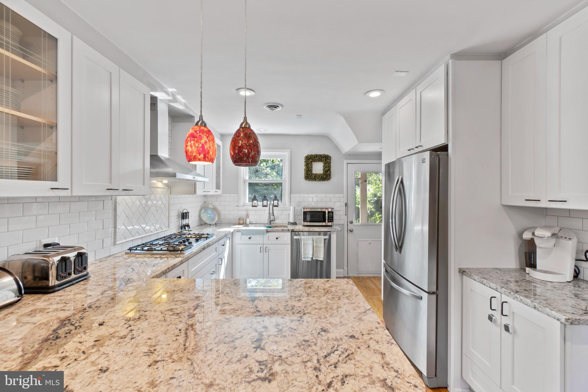 17 Dunmore Road Catonsville, MD 21228 - Photo 7 of 35 Gallery Image 7