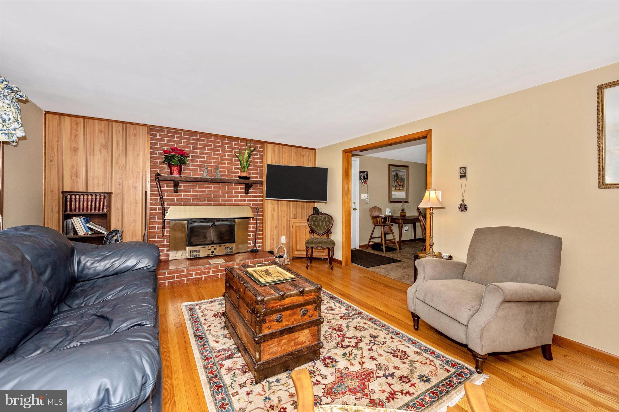 1735 Bollinger Road Westminster, MD 21157 - Photo 4 of 46 Gallery Image 4